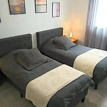 La Tulipe Maison à Deux Pas De La * Port-des-Barques