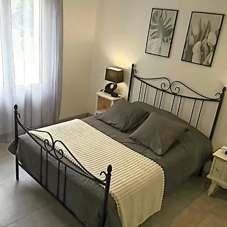 La Tulipe Maison A Deux Pas De La